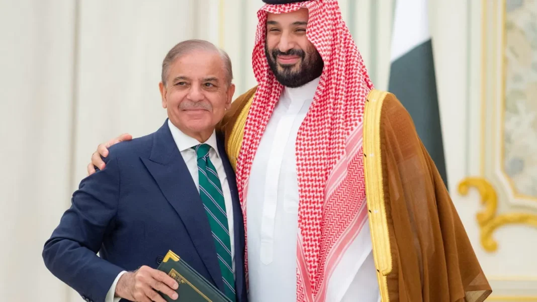 Pakistan Rallies Support For “Islamic NATO”; Defence Minister Hints At Turkey And Qatar Joining Saudi Pact