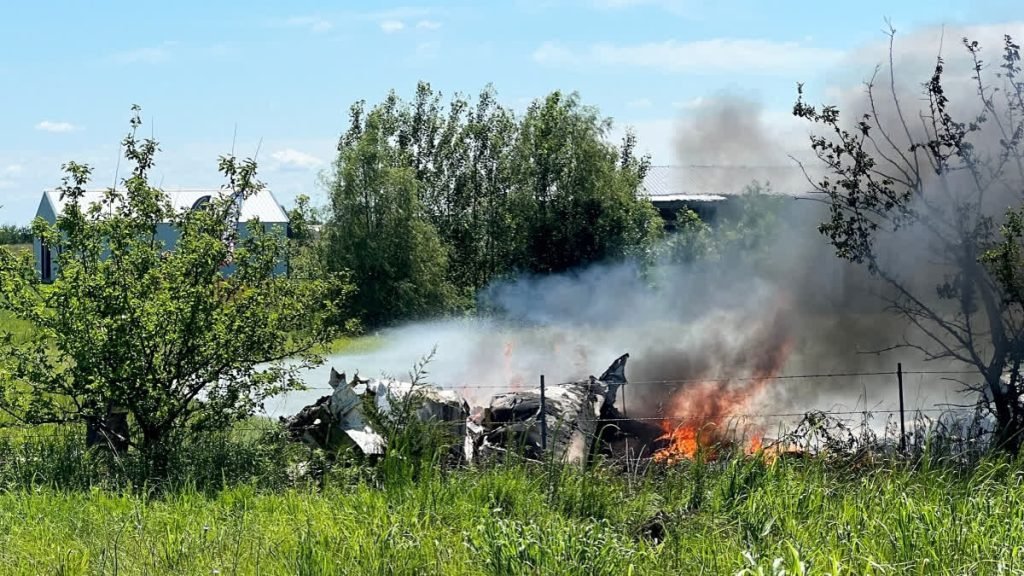 12 Killed In Plane Crash In Missouri 12 Killed In Plane Crash In Missouri