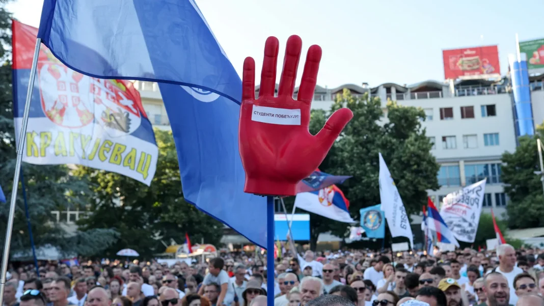 Students Rally Across Serbia as Vucic Says he’ll Resign