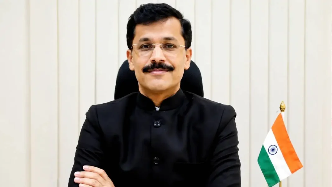 Food Mafia Thought No One Could Stop Them… Then Tukaram Mundhe Took Charge