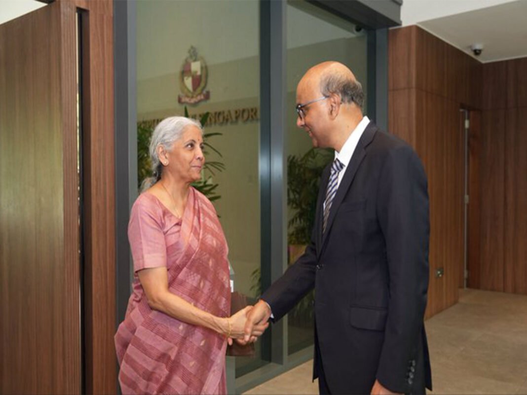 FM Nirmala Sitharaman Meets Global Financial Leaders in Singapore to Explore Investment Opportunities in India
